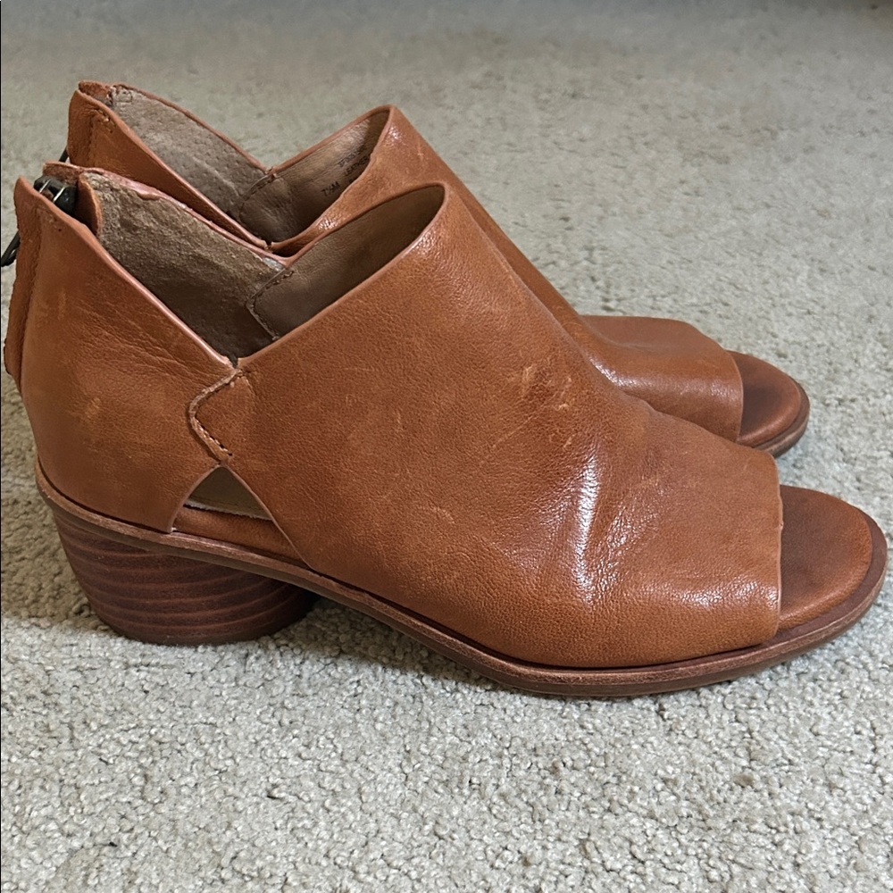 Sofft Tan Leather Open-Toe Ankle Boots